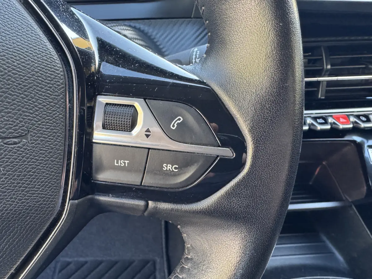 1.2 PureTech Active Airco Navi Carplay