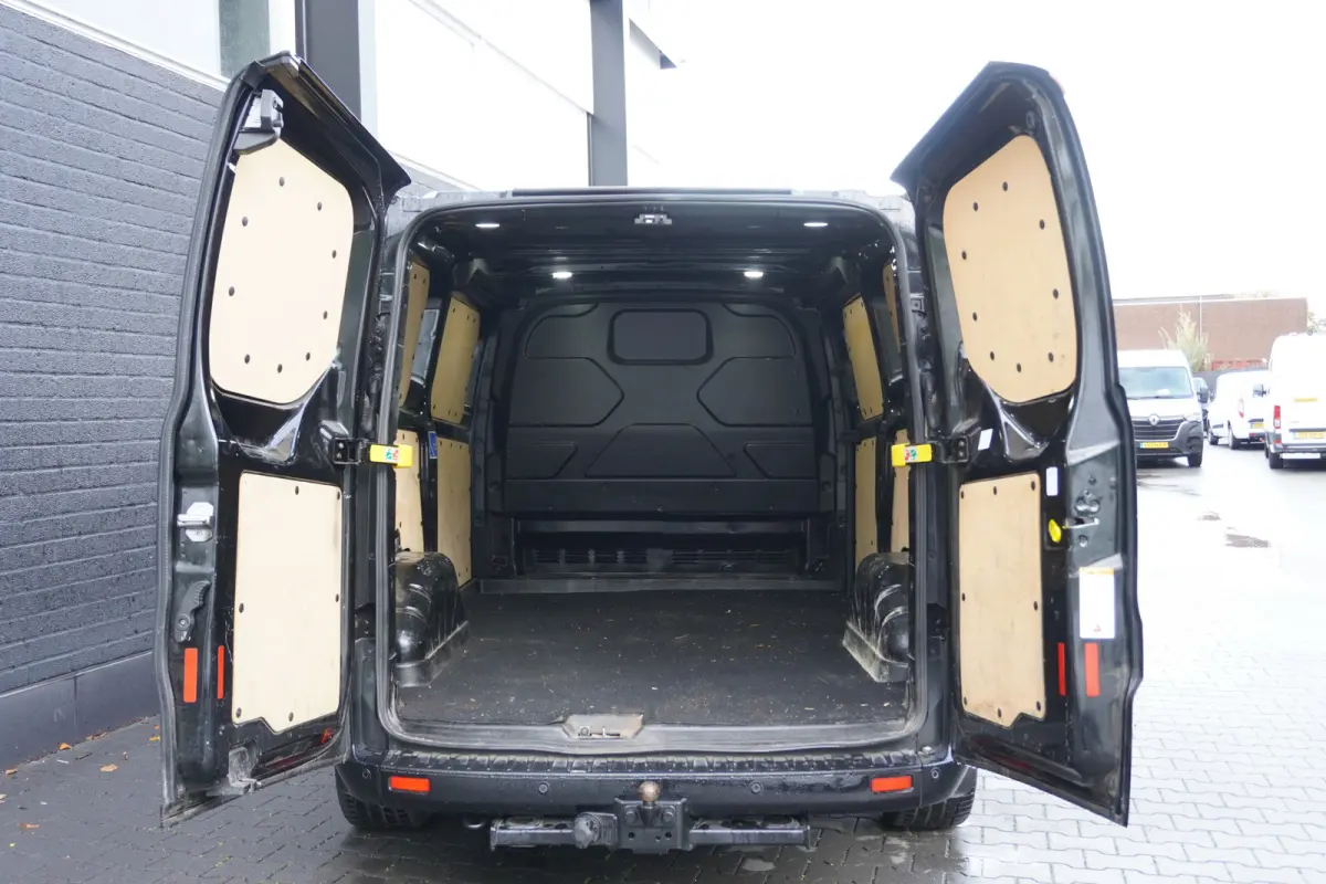 2.0 TDCI 130PK Automaat EURO 6 - Airco - Navi - Cruise - €14.900,- Excl.