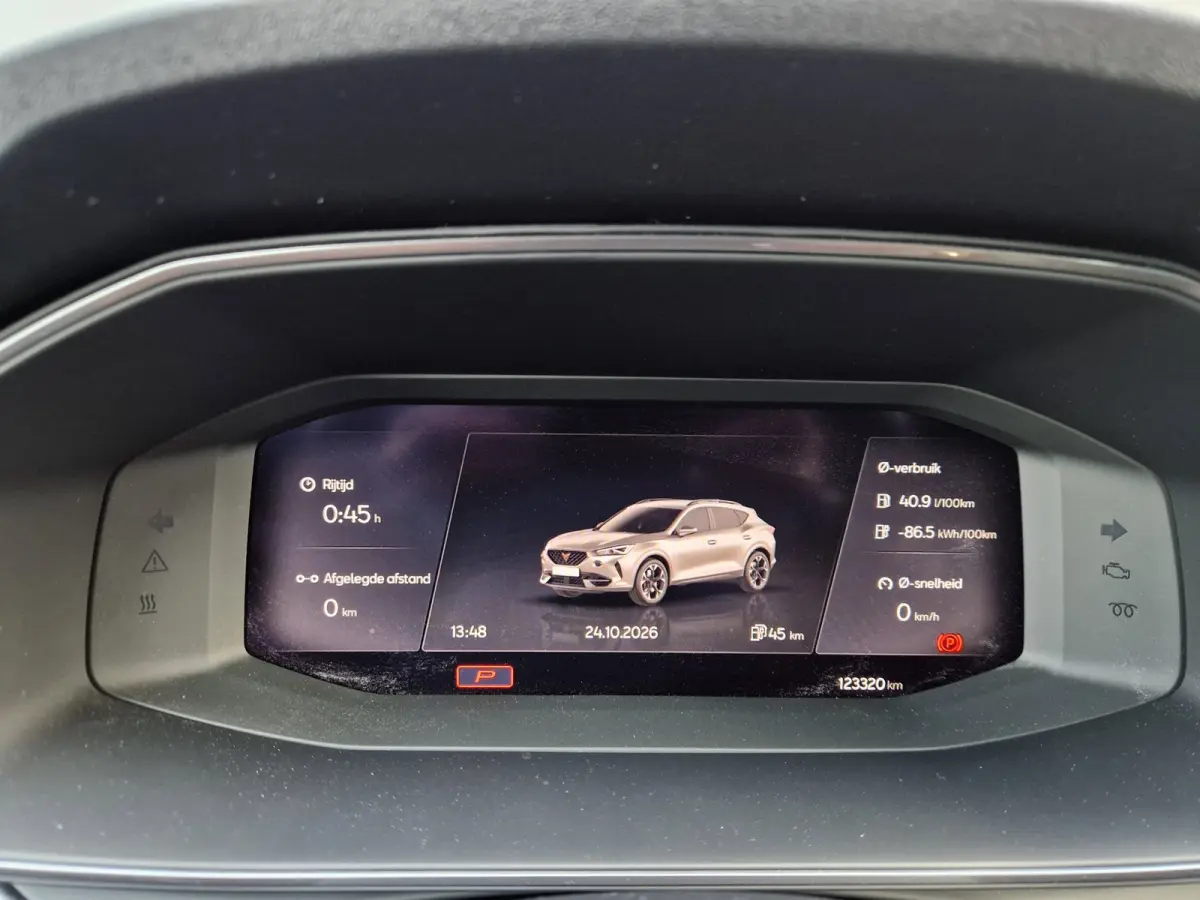 1.4 e-Hybrid VZ Performance 245PK Matblauw