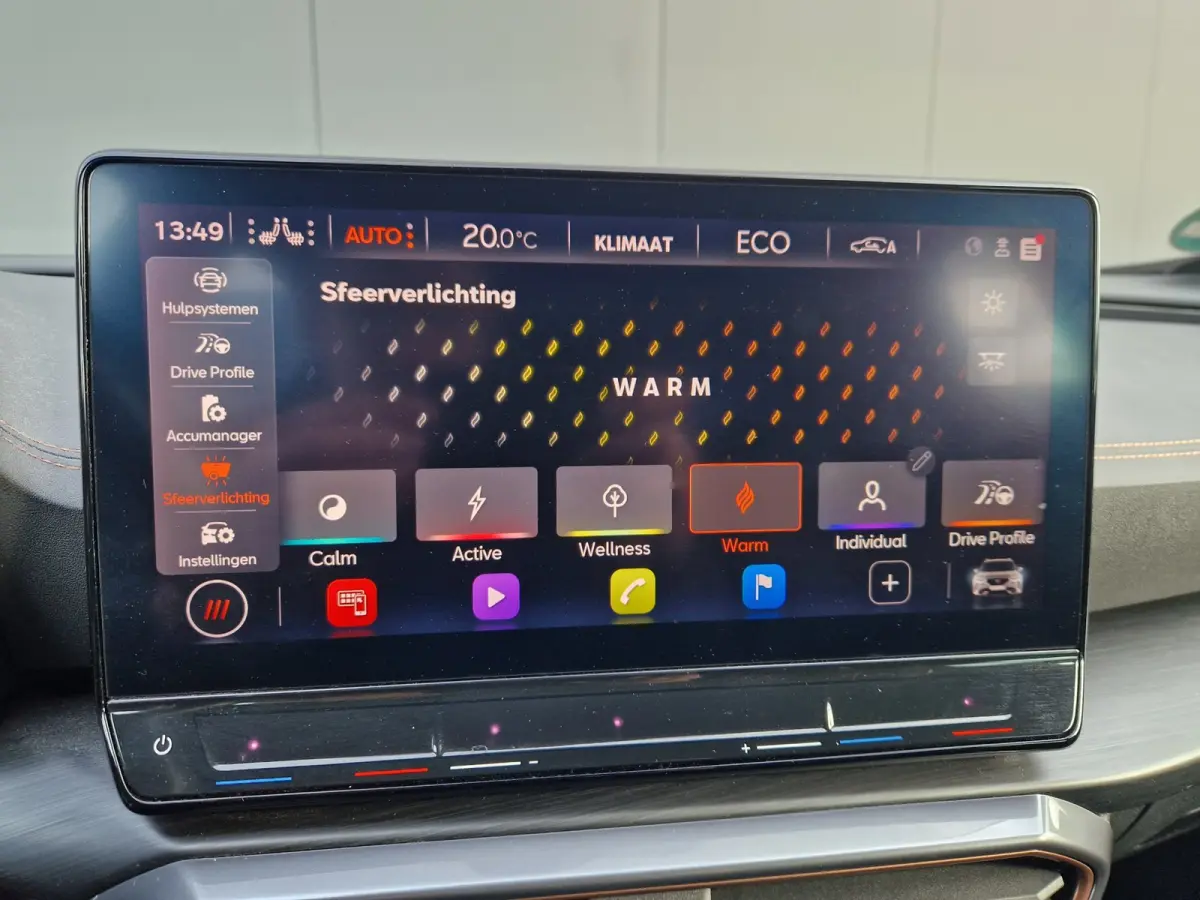 1.4 e-Hybrid VZ Performance 245PK Matblauw