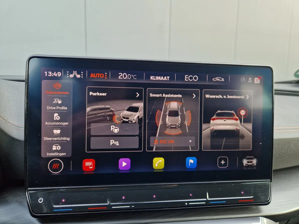 1.4 e-Hybrid VZ Performance 245PK Matblauw
