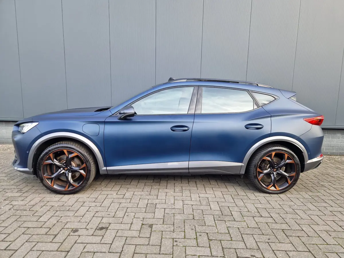 1.4 e-Hybrid VZ Performance 245PK Matblauw