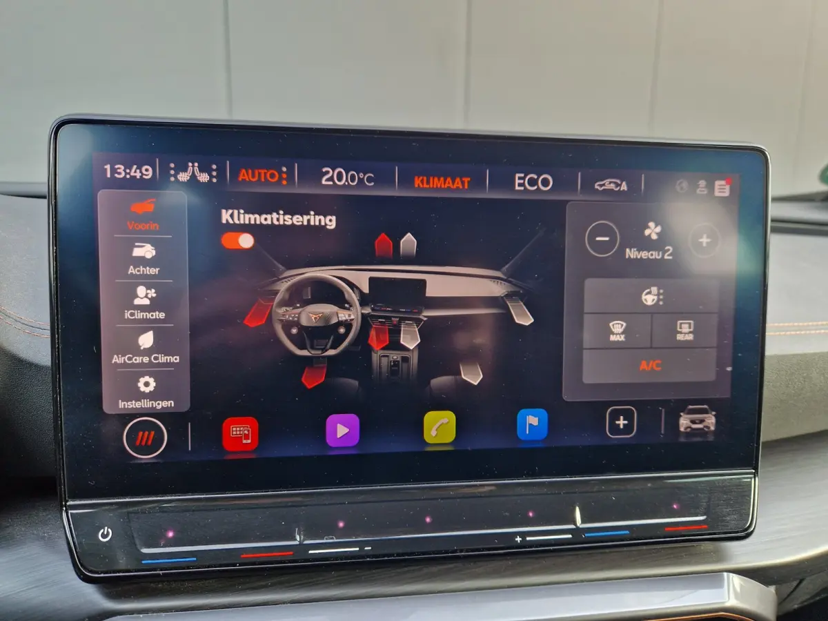 1.4 e-Hybrid VZ Performance 245PK Matblauw