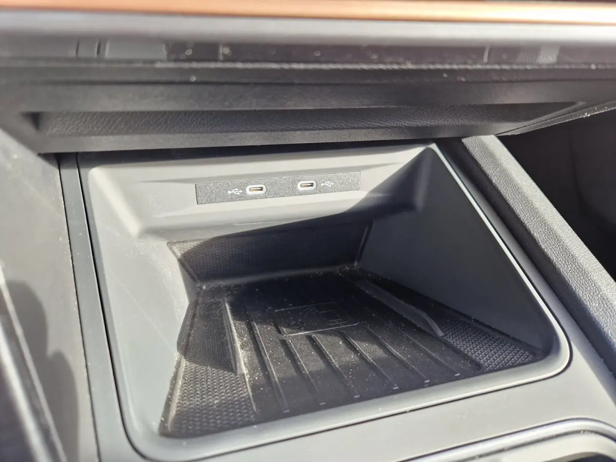 1.4 e-Hybrid VZ Performance 245PK Matblauw