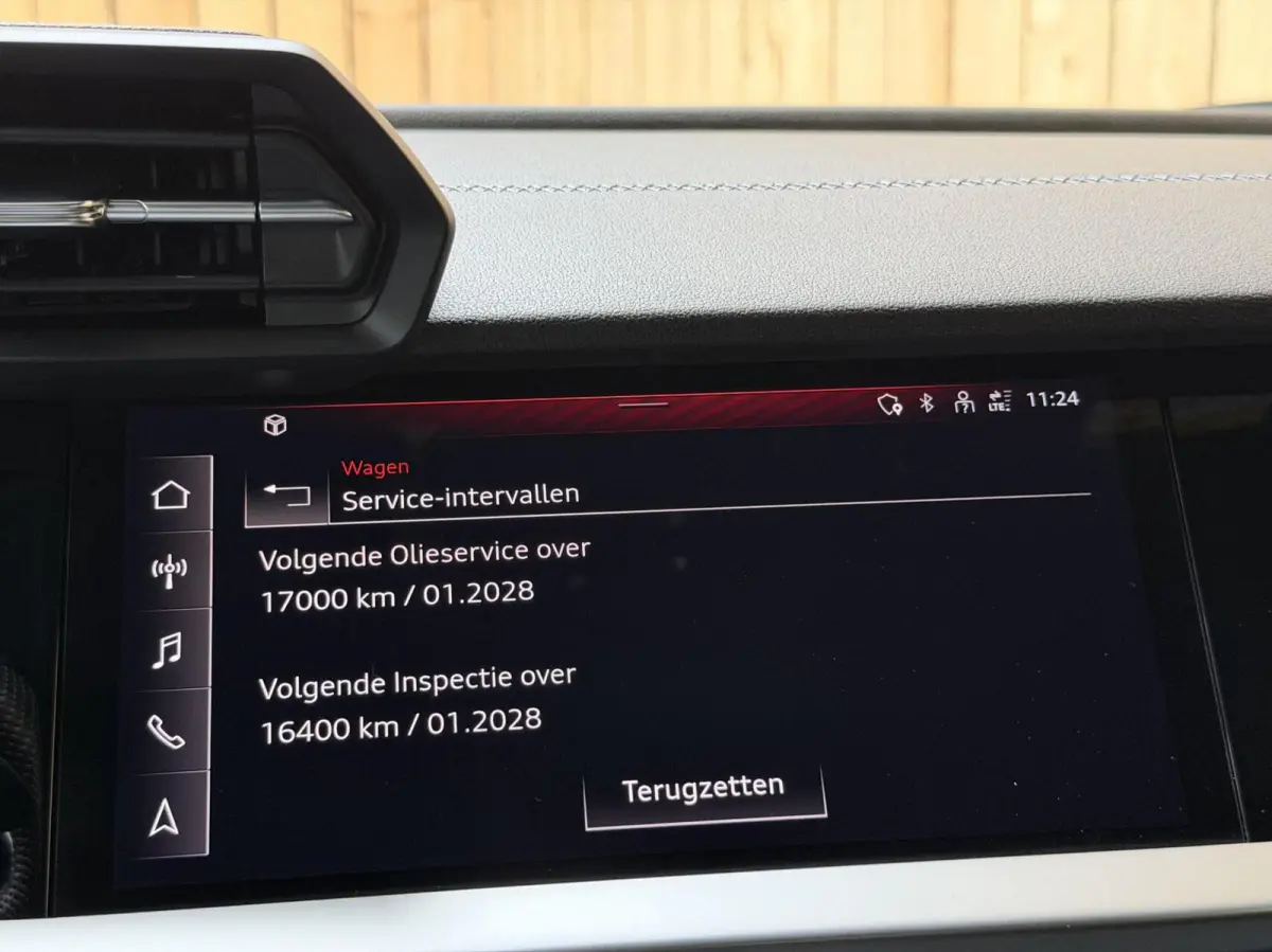 30 TFSI S edition Automaat | Apple CarPlay/Android Auto | Cruise & climate control | Full-LED verlichting | Keyless entry | Navigatiesysteem | Voorstoelen verwarmd | Trekhaak