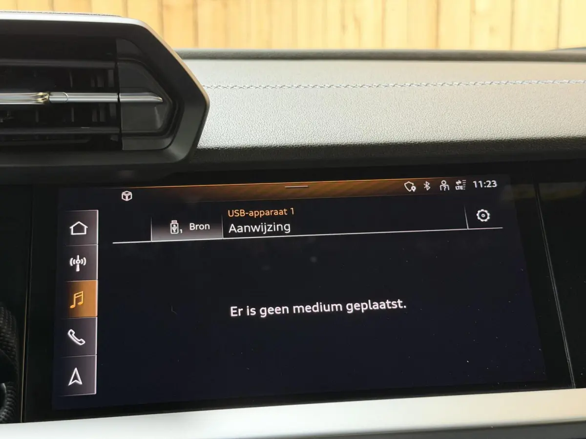 30 TFSI S edition Automaat | Apple CarPlay/Android Auto | Cruise & climate control | Full-LED verlichting | Keyless entry | Navigatiesysteem | Voorstoelen verwarmd | Trekhaak