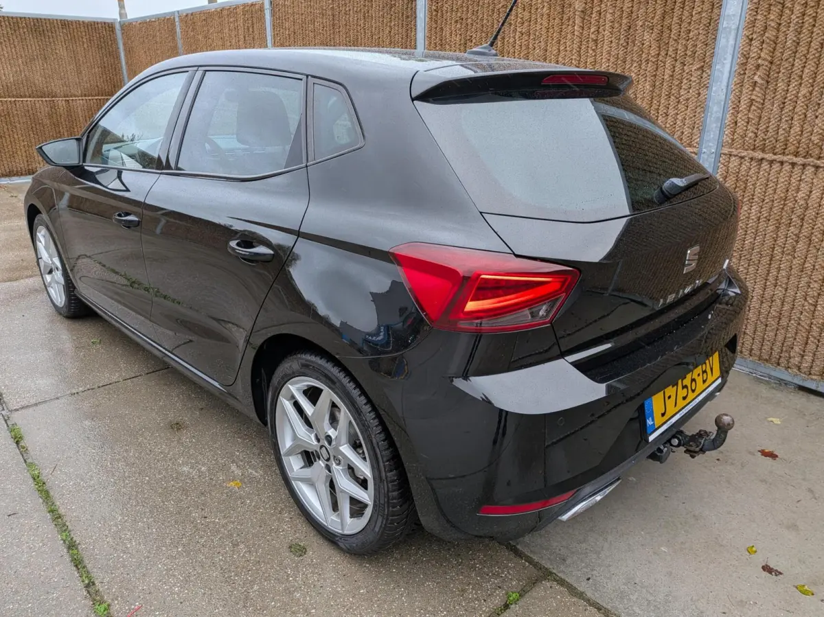 1.0 TSI FR Business Intense