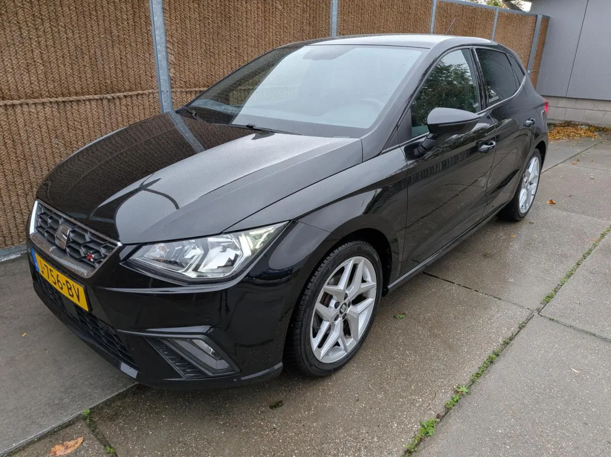 1.0 TSI FR Business Intense