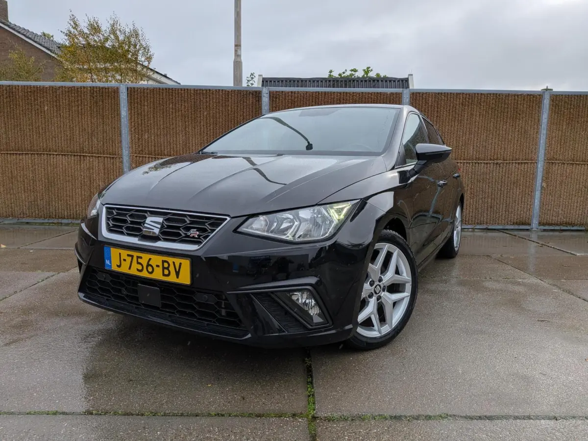 1.0 TSI FR Business Intense
