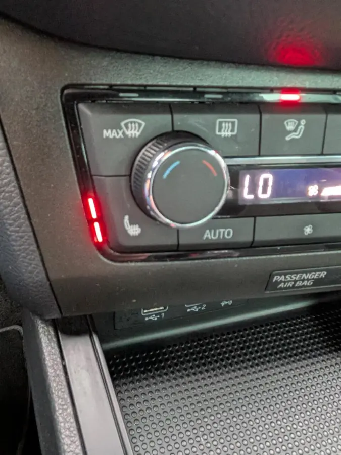 1.0 TSI FR Business Intense