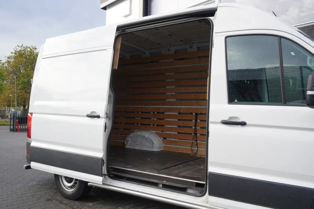 2.0 TDI L3H3 140PK Automaat EURO 6 - Airco - Cruise - PDC - €18.950,-