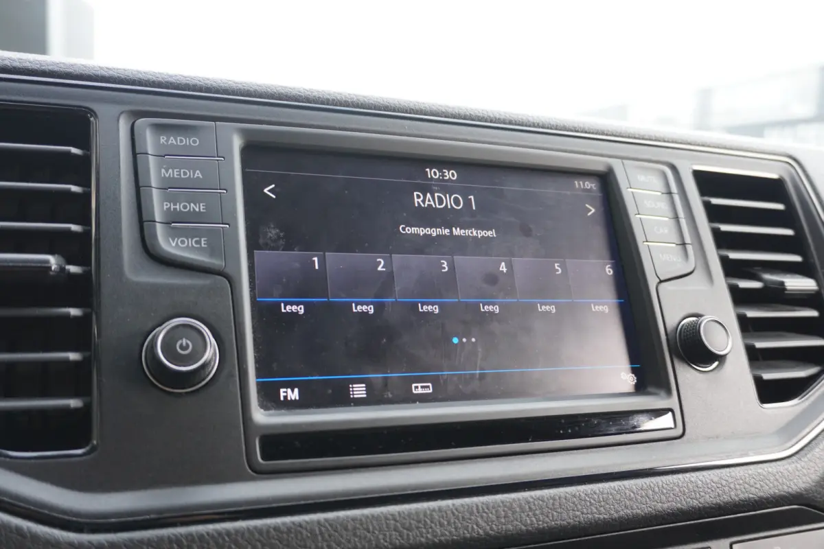 2.0 TDI L3H3 140PK Automaat EURO 6 - Airco - Cruise - PDC - €18.950,-