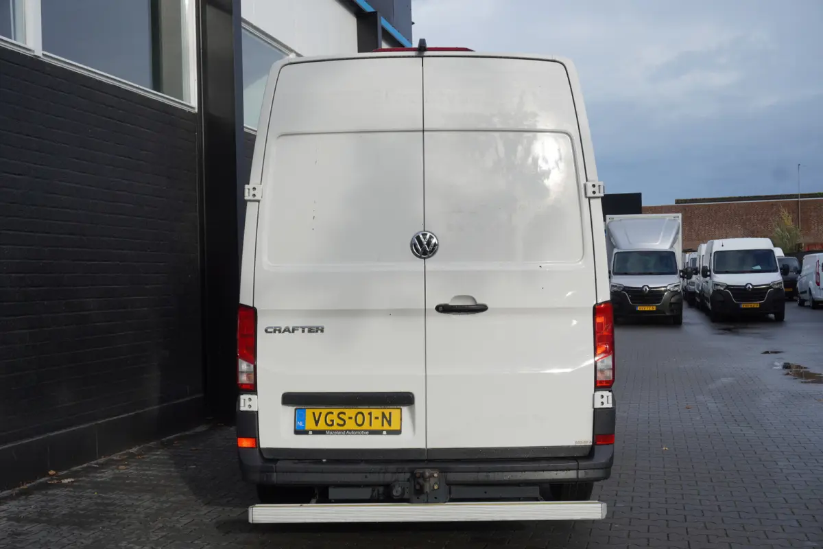 2.0 TDI L3H3 140PK Automaat EURO 6 - Airco - Cruise - PDC - €18.950,-