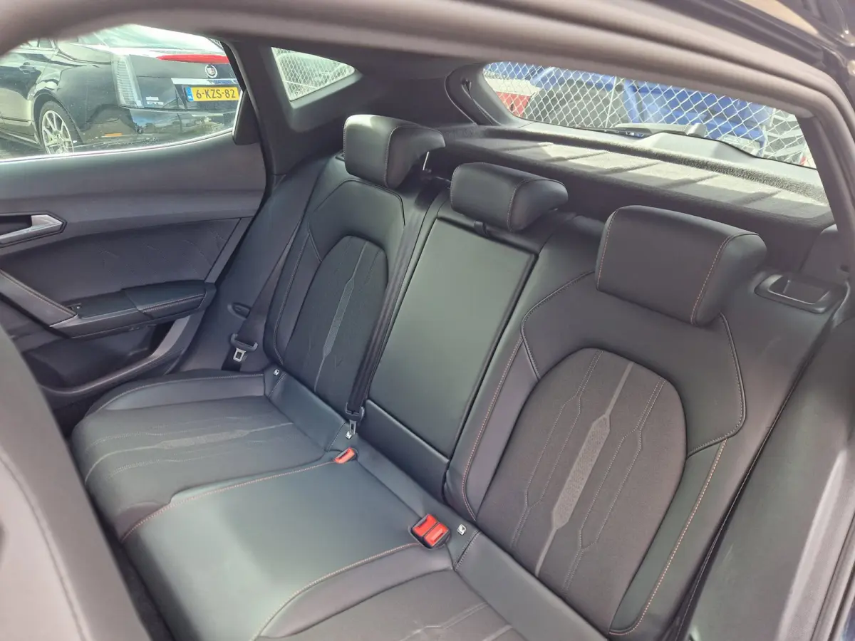 1.4 e-Hybrid VZ Performance 245PK