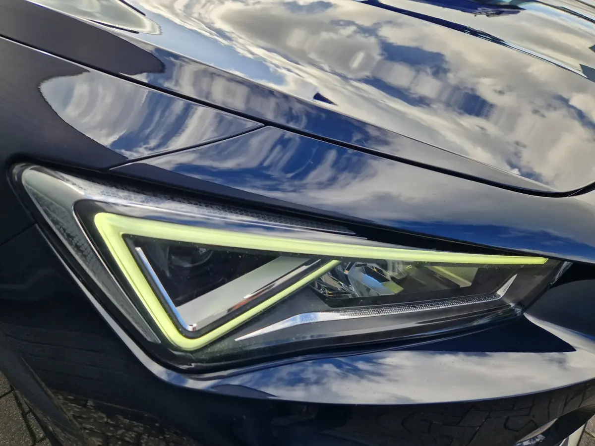 1.4 e-Hybrid VZ Performance 245PK