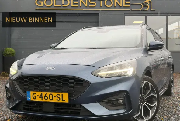 1.0 EcoBoost ST Line Business ✓2e Eigenaar✓Carplay✓Trekhaak✓Camera✓Keyless✓Stoelverw✓Clima✓Cruise✓Dealer Onderhouden✓Recent beurt gehad✓PDc V+A✓6 Bak✓125pk✓Lm vel
