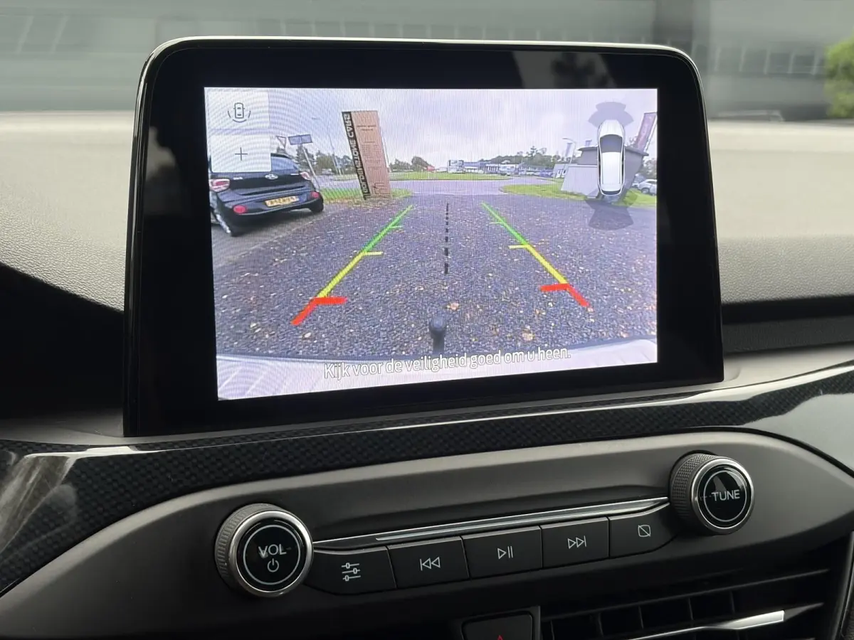 1.0 EcoBoost ST Line Business ✓2e Eigenaar✓Carplay✓Trekhaak✓Camera✓Keyless✓Stoelverw✓Clima✓Cruise✓Dealer Onderhouden✓Recent beurt gehad✓PDc V+A✓6 Bak✓125pk✓Lm vel