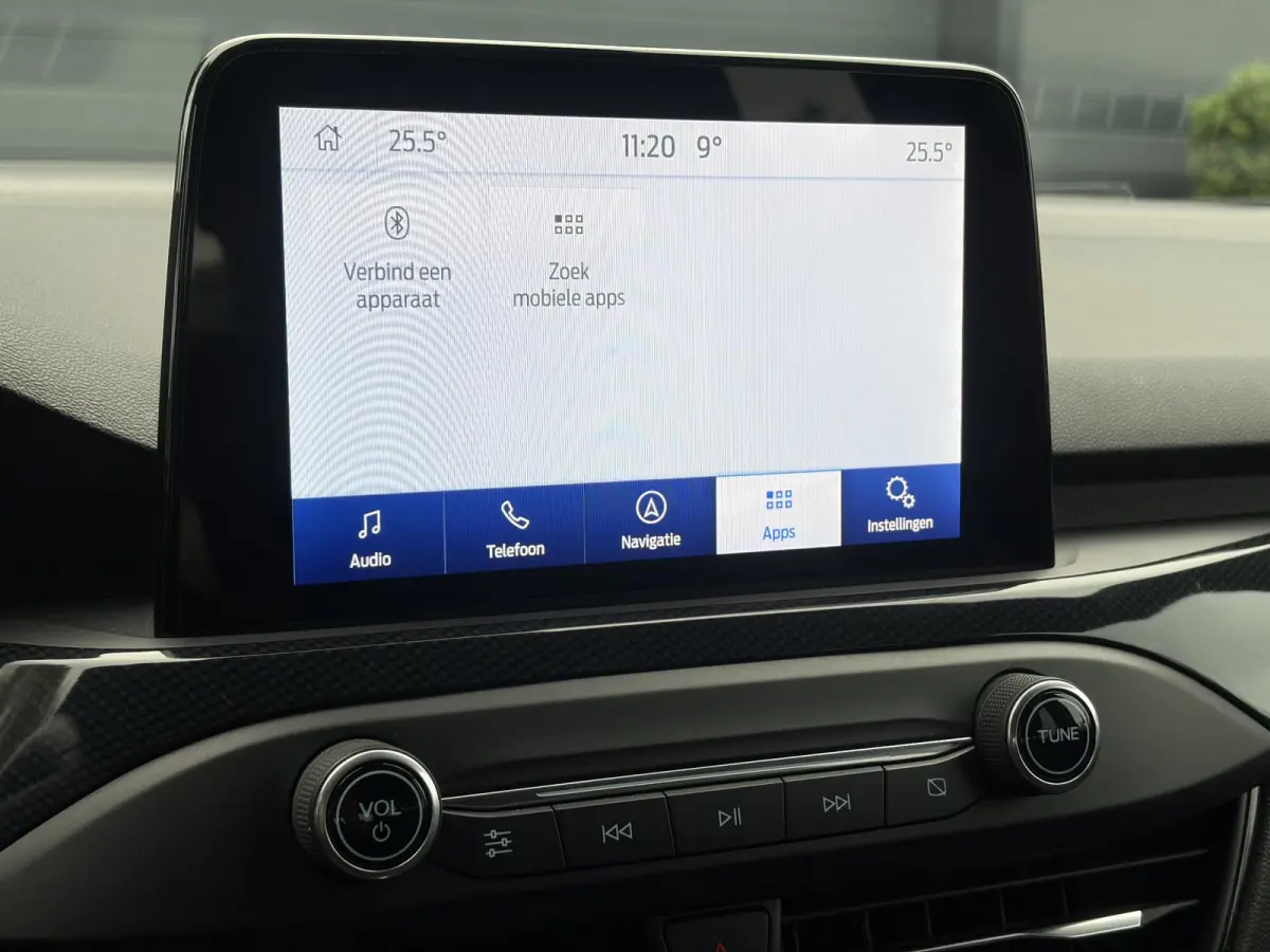 1.0 EcoBoost ST Line Business ✓2e Eigenaar✓Carplay✓Trekhaak✓Camera✓Keyless✓Stoelverw✓Clima✓Cruise✓Dealer Onderhouden✓Recent beurt gehad✓PDc V+A✓6 Bak✓125pk✓Lm vel