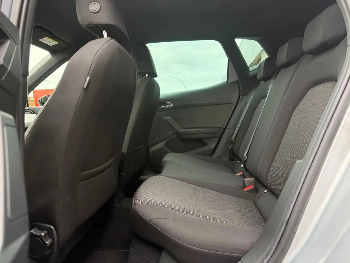1.0 TSI Xcellence Business Intense | LED | LAGE KM | ACC | CLIMA | CAMERA | CARPLAY | TREKHAAK |