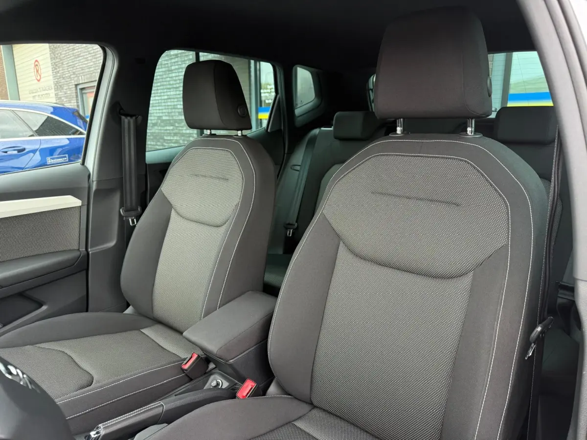 1.0 TSI Xcellence Business Intense | LED | LAGE KM | ACC | CLIMA | CAMERA | CARPLAY | TREKHAAK |