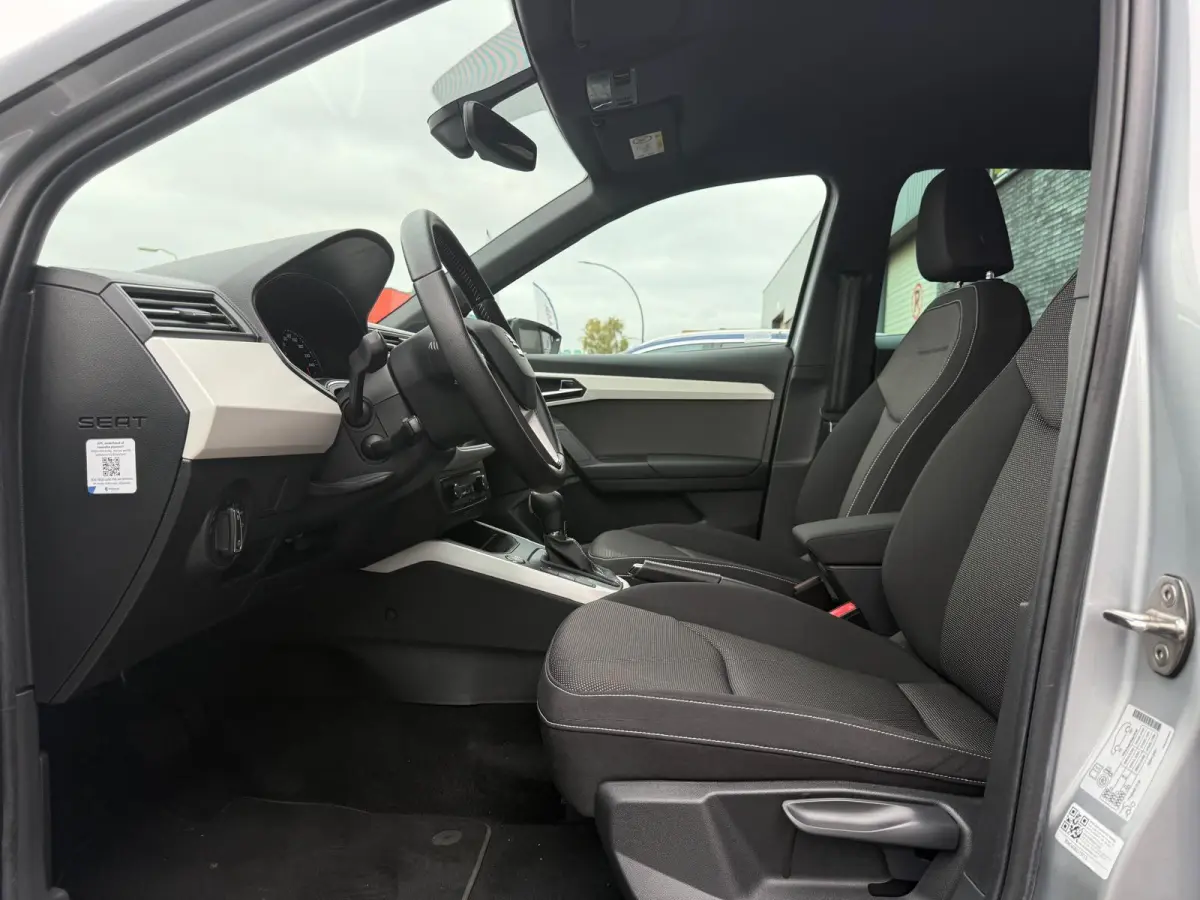 1.0 TSI Xcellence Business Intense | LED | LAGE KM | ACC | CLIMA | CAMERA | CARPLAY | TREKHAAK |