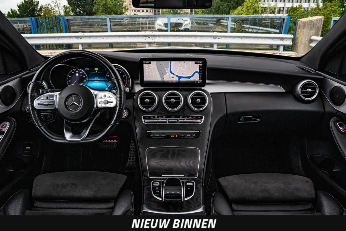 200 AMG Night Edition 184 PK | Panoramadak | Sfeerverlichting | Multibeam LED | Digital Cockpit | 360 Camera | Sfeerverlichting | Dealeronderhouden