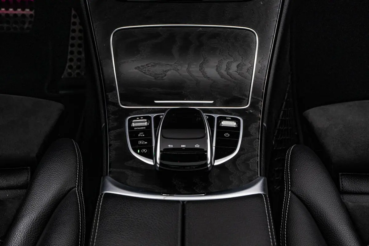200 AMG Night Edition 184 PK | Panoramadak | Sfeerverlichting | Multibeam LED | Digital Cockpit | 360 Camera | Sfeerverlichting | Dealeronderhouden