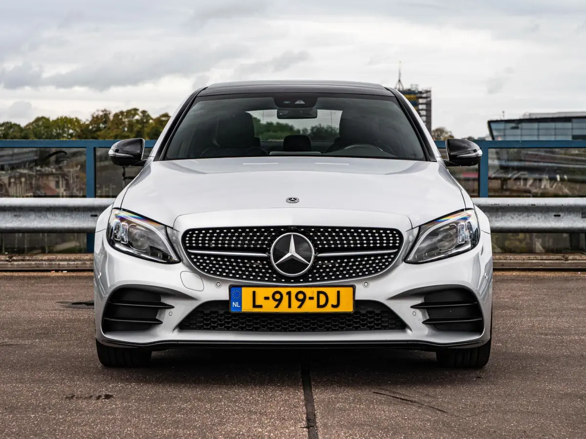 200 AMG Night Edition 184 PK | Panoramadak | Sfeerverlichting | Multibeam LED | Digital Cockpit | 360 Camera | Sfeerverlichting | Dealeronderhouden