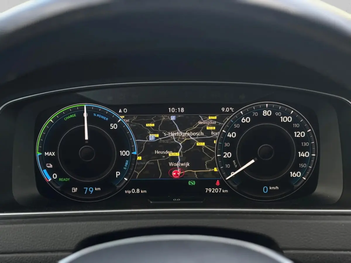 E-Golf (NL-auto, Goed OndH, Leder Dynaudio, Digitale Dash, StoelV, Climate Con, Cruise Con, Etc)