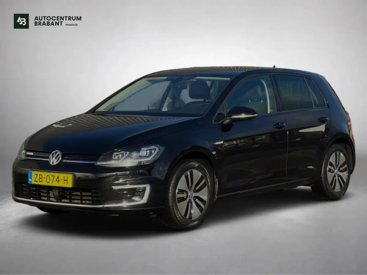 E-Golf (NL-auto, Goed OndH, Leder Dynaudio, Digitale Dash, StoelV, Climate Con, Cruise Con, Etc)