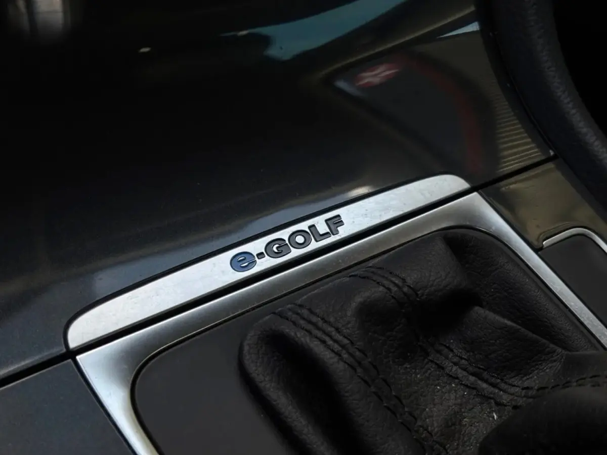 E-Golf (NL-auto, Goed OndH, Leder Dynaudio, Digitale Dash, StoelV, Climate Con, Cruise Con, Etc)