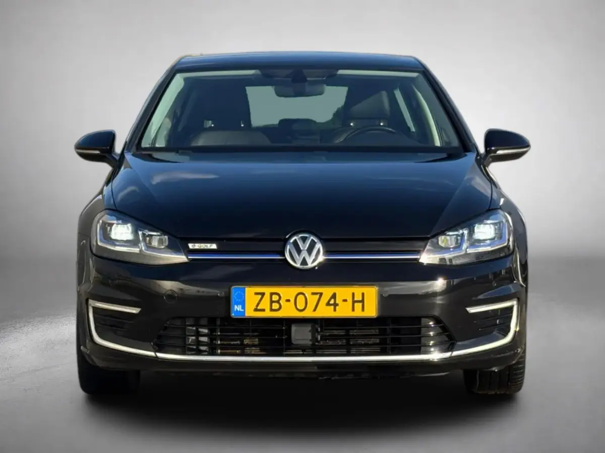E-Golf (NL-auto, Goed OndH, Leder Dynaudio, Digitale Dash, StoelV, Climate Con, Cruise Con, Etc)