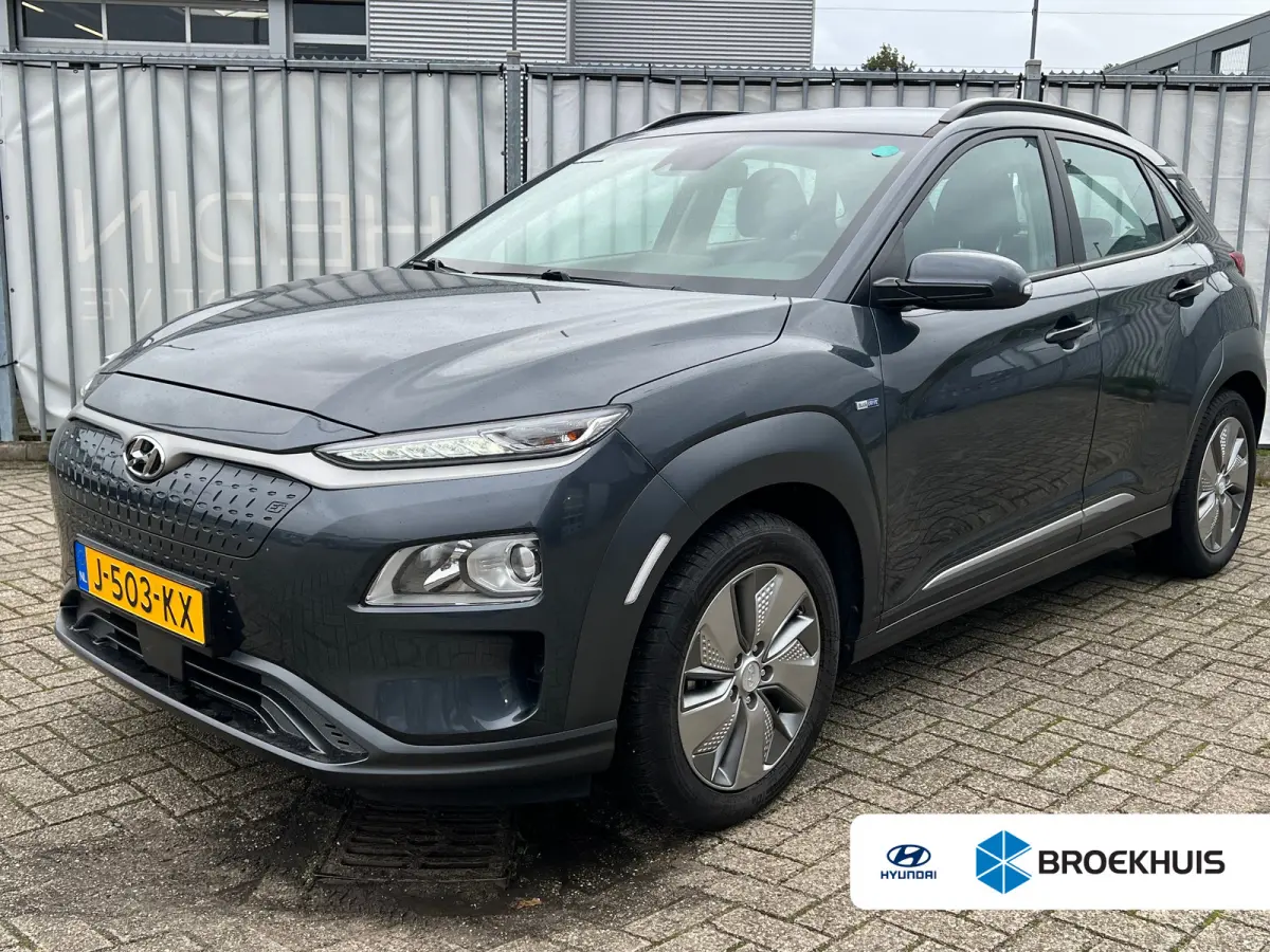 EV Comfort 39 kWh 136pk | Camera | Carplay | Parkeersensoren | Bestuurdersstoel in hoogte verstelbaar | Climate controle | Adaptive Cruise controle