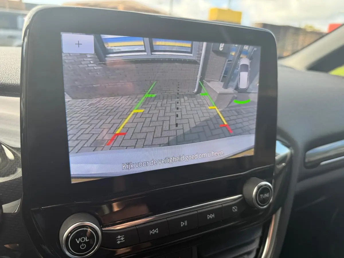 1.0 EcoBoost Hybrid ST-Line X DAB | CARPLAY | STUUR/STOELVWERM. | CRUISE | CAMERA | CARPLAY |