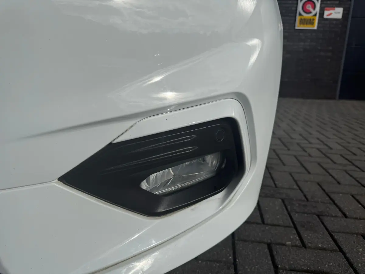 1.0 EcoBoost Hybrid ST-Line X DAB | CARPLAY | STUUR/STOELVWERM. | CRUISE | CAMERA | CARPLAY |
