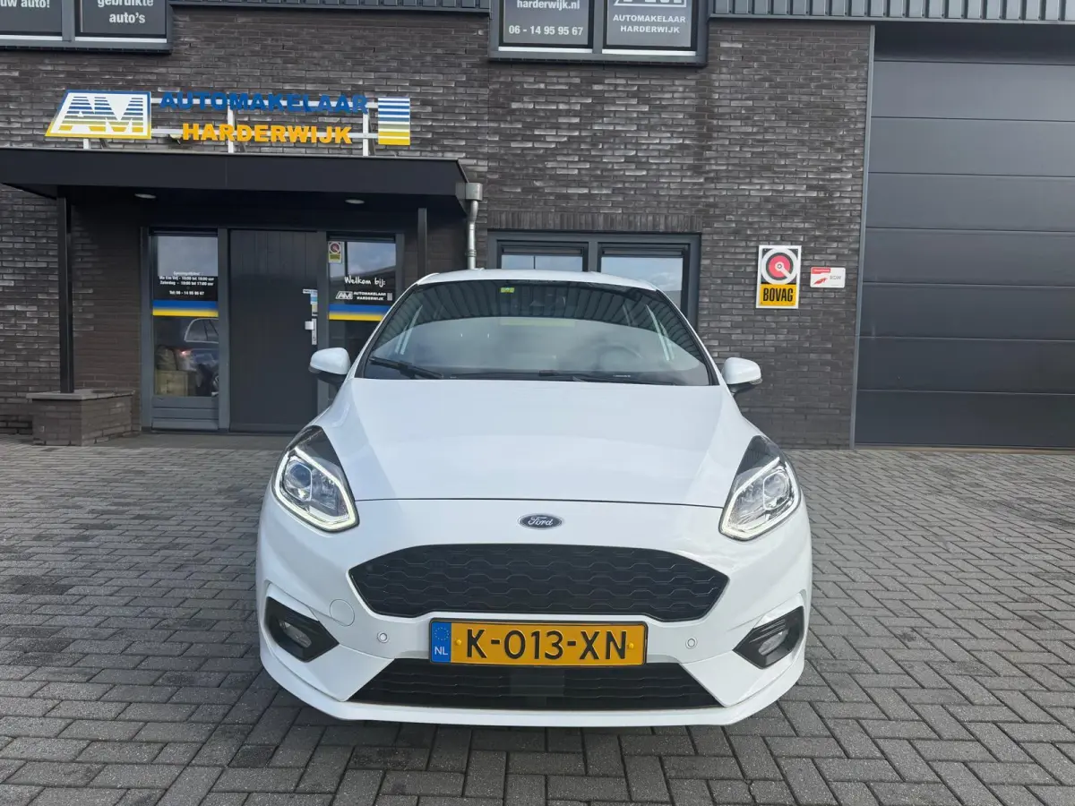 1.0 EcoBoost Hybrid ST-Line X DAB | CARPLAY | STUUR/STOELVWERM. | CRUISE | CAMERA | CARPLAY |