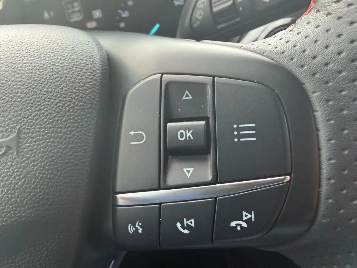 1.0 EcoBoost Hybrid ST-Line X DAB | CARPLAY | STUUR/STOELVWERM. | CRUISE | CAMERA | CARPLAY |