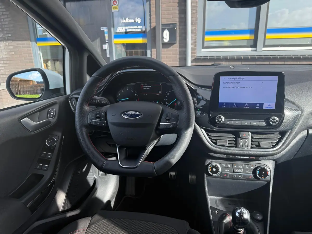 1.0 EcoBoost Hybrid ST-Line X DAB | CARPLAY | STUUR/STOELVWERM. | CRUISE | CAMERA | CARPLAY |