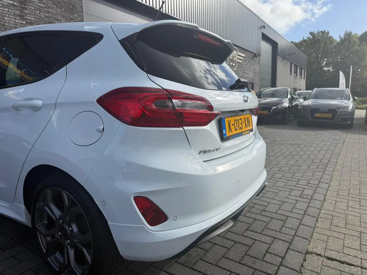 1.0 EcoBoost Hybrid ST-Line X DAB | CARPLAY | STUUR/STOELVWERM. | CRUISE | CAMERA | CARPLAY |