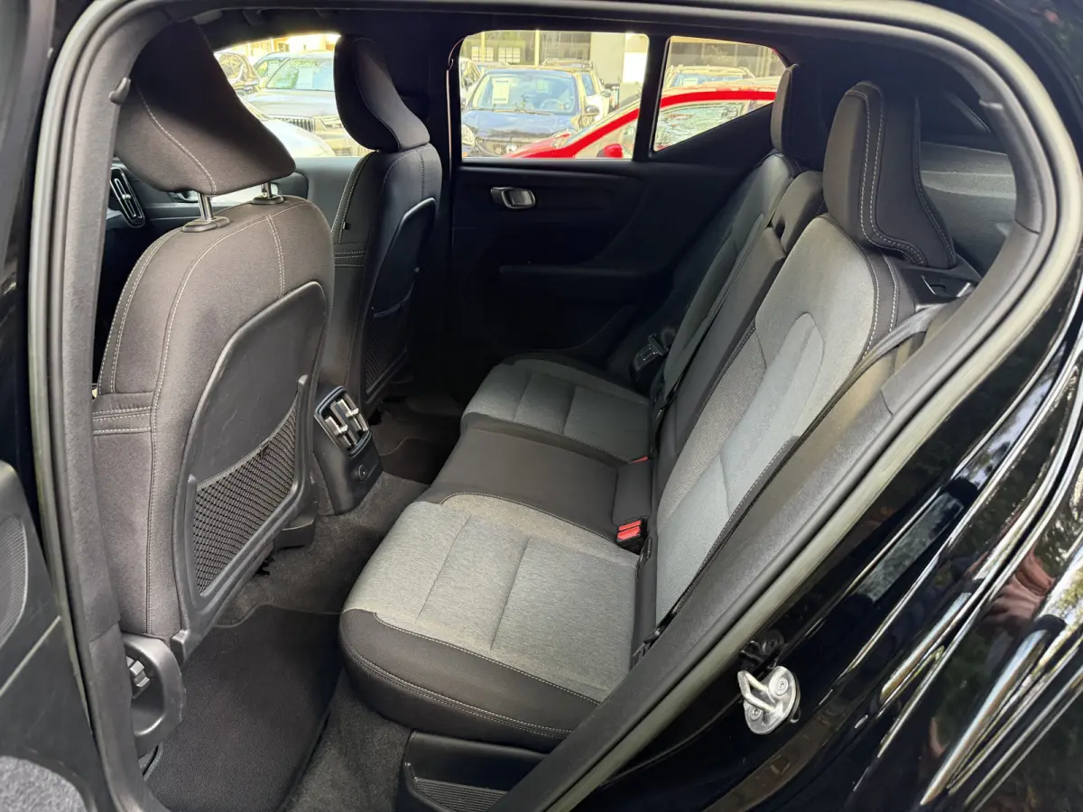 1.5 T4 Plug-in hybrid Core Bright Carplay Navigatie