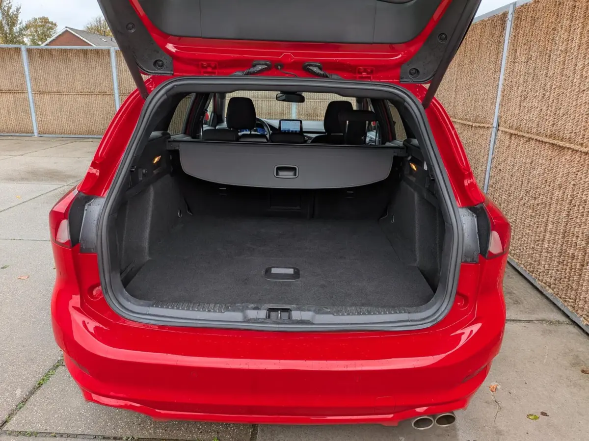 1.0 EcoBoost Hybrid ST Line X Business VOL!