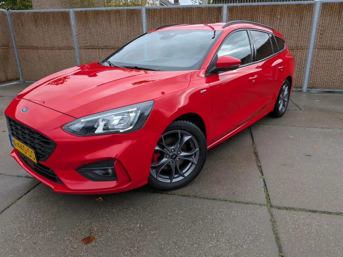 1.0 EcoBoost Hybrid ST Line X Business VOL!