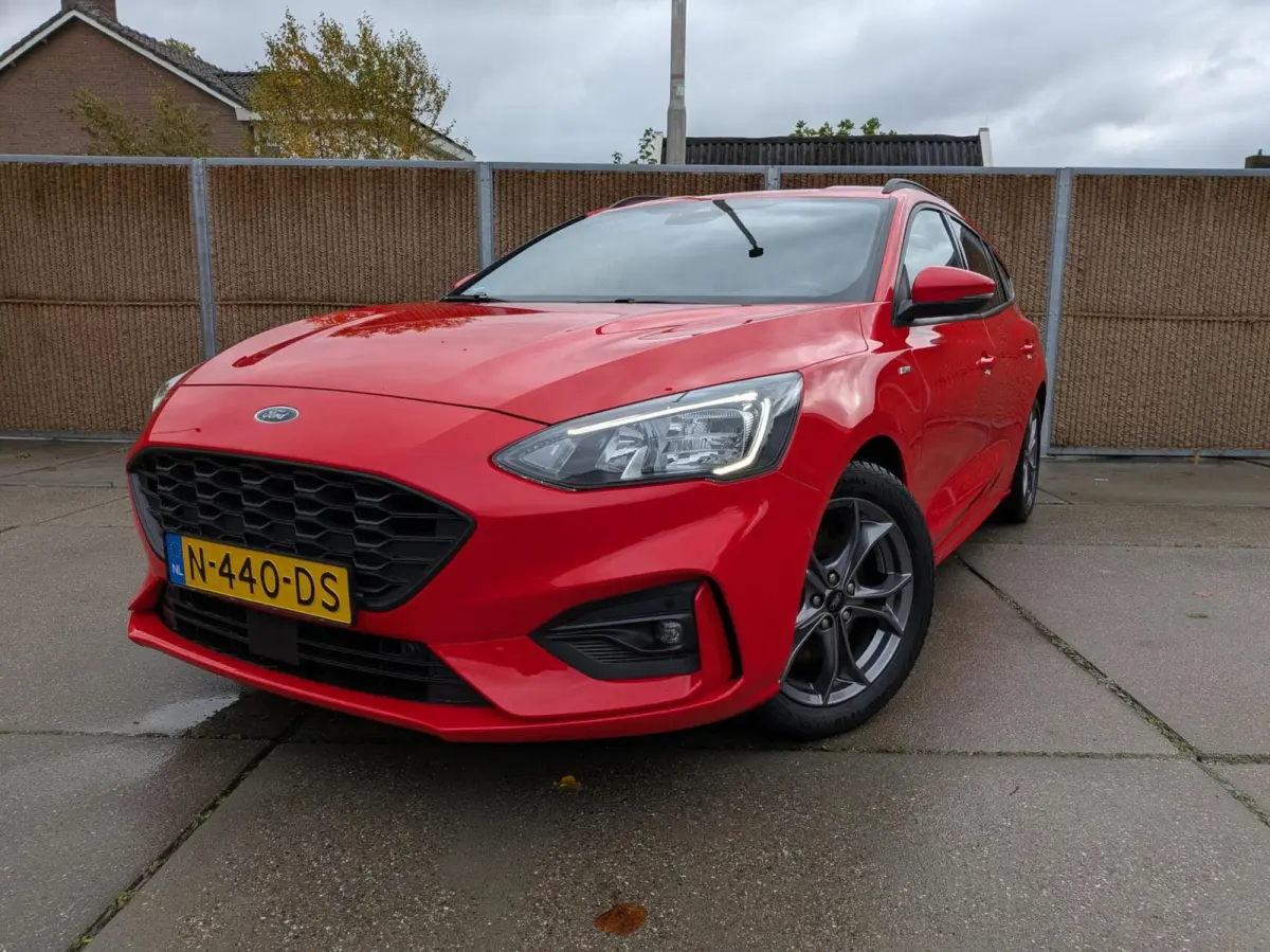 1.0 EcoBoost Hybrid ST Line X Business VOL!
