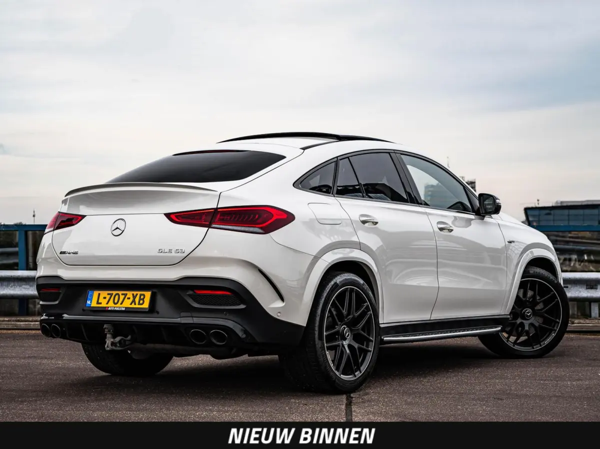 AMG 53 4MATIC+ Ultimate | Panoramadak | Luchtvering | Distronic | Trekhaak | Burmester | AMG Drive Unit | Memory | HUD | 360 Camera | Multibeam LED | 22" | Dealeronderhouden