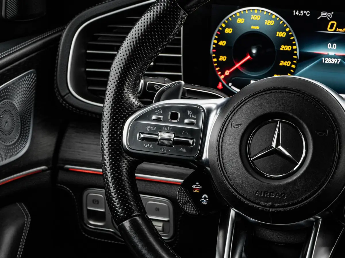 AMG 53 4MATIC+ Ultimate | Panoramadak | Luchtvering | Distronic | Trekhaak | Burmester | AMG Drive Unit | Memory | HUD | 360 Camera | Multibeam LED | 22" | Dealeronderhouden