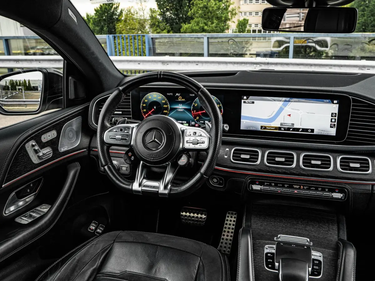 AMG 53 4MATIC+ Ultimate | Panoramadak | Luchtvering | Distronic | Trekhaak | Burmester | AMG Drive Unit | Memory | HUD | 360 Camera | Multibeam LED | 22" | Dealeronderhouden