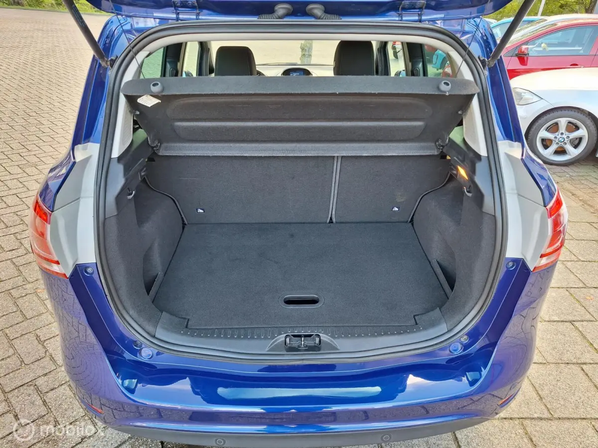 1.0 ECOBOOST TITANIUM • 1e Eigenaar • Climate •