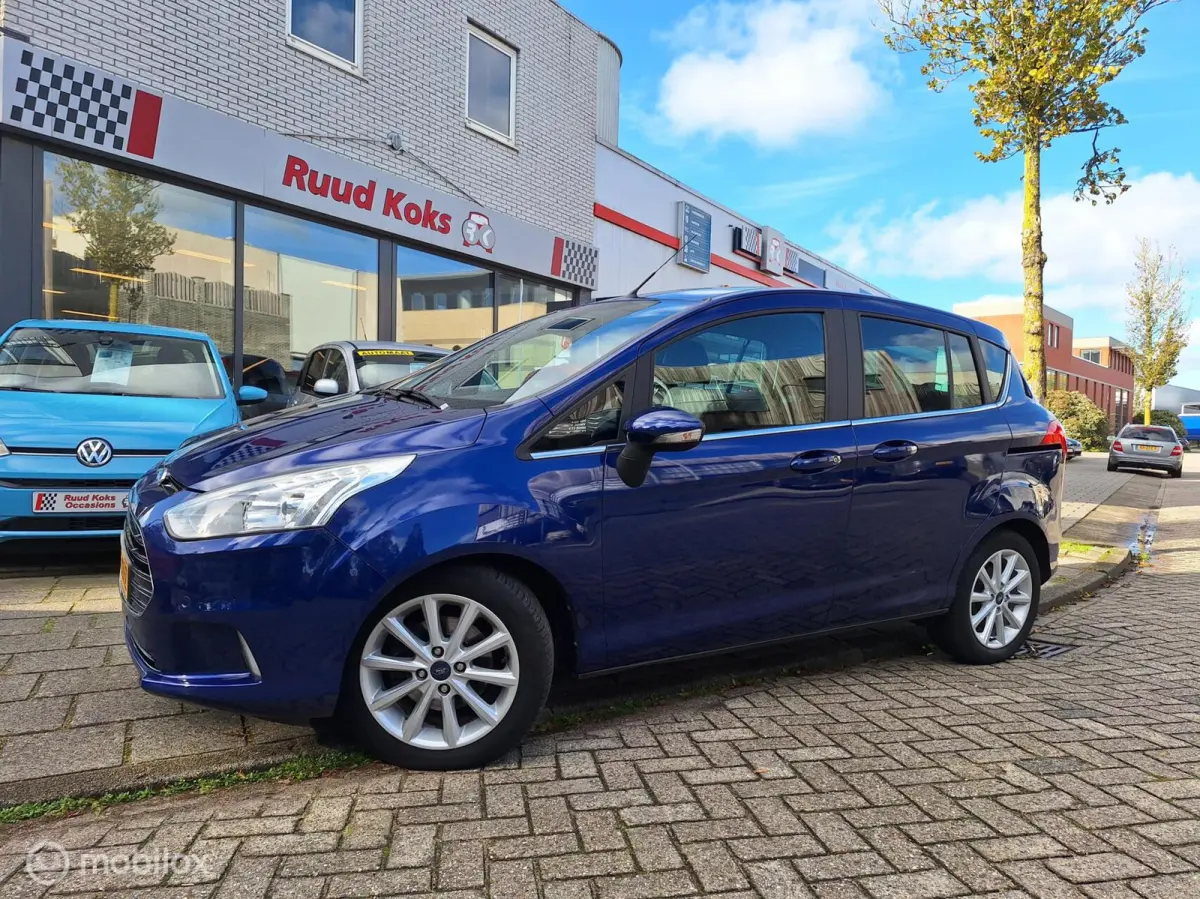 1.0 ECOBOOST TITANIUM • 1e Eigenaar • Climate •
