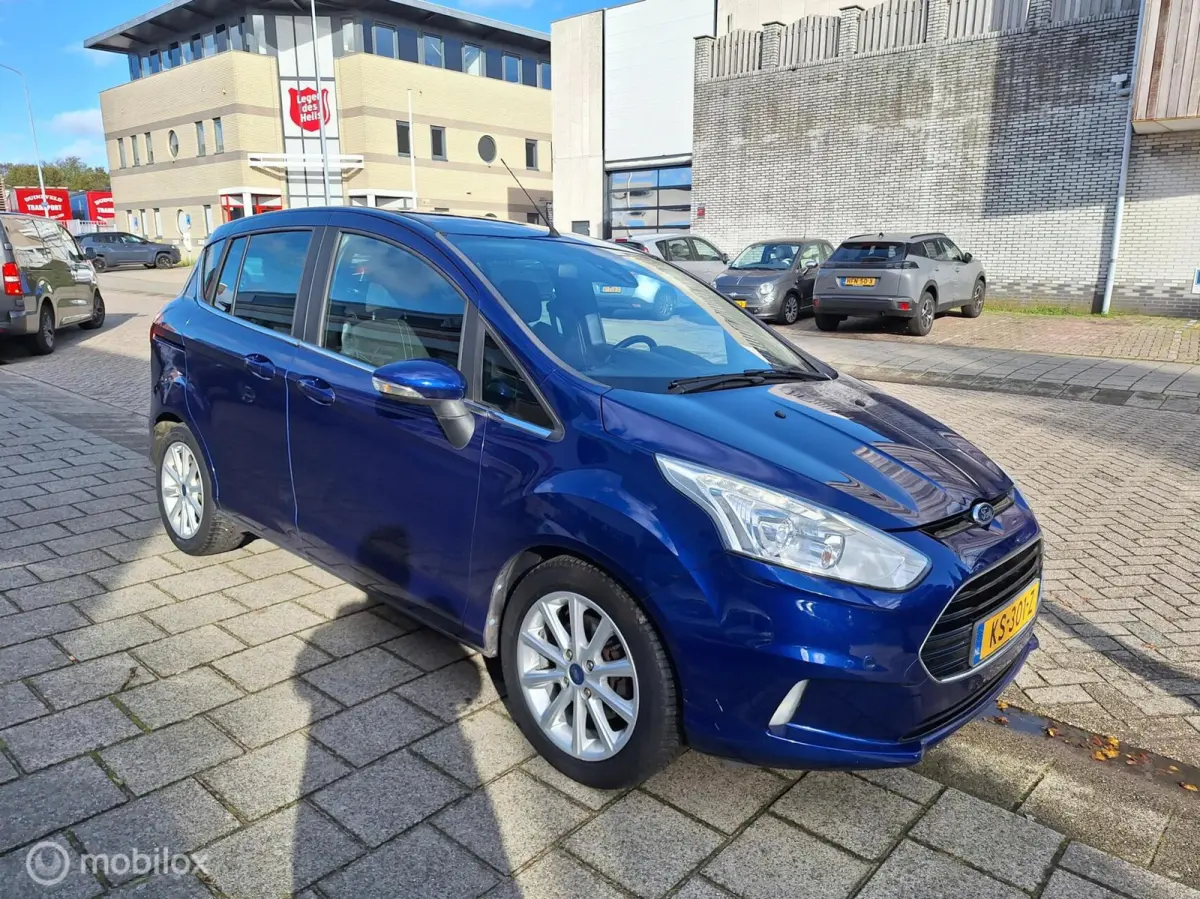 1.0 ECOBOOST TITANIUM • 1e Eigenaar • Climate •