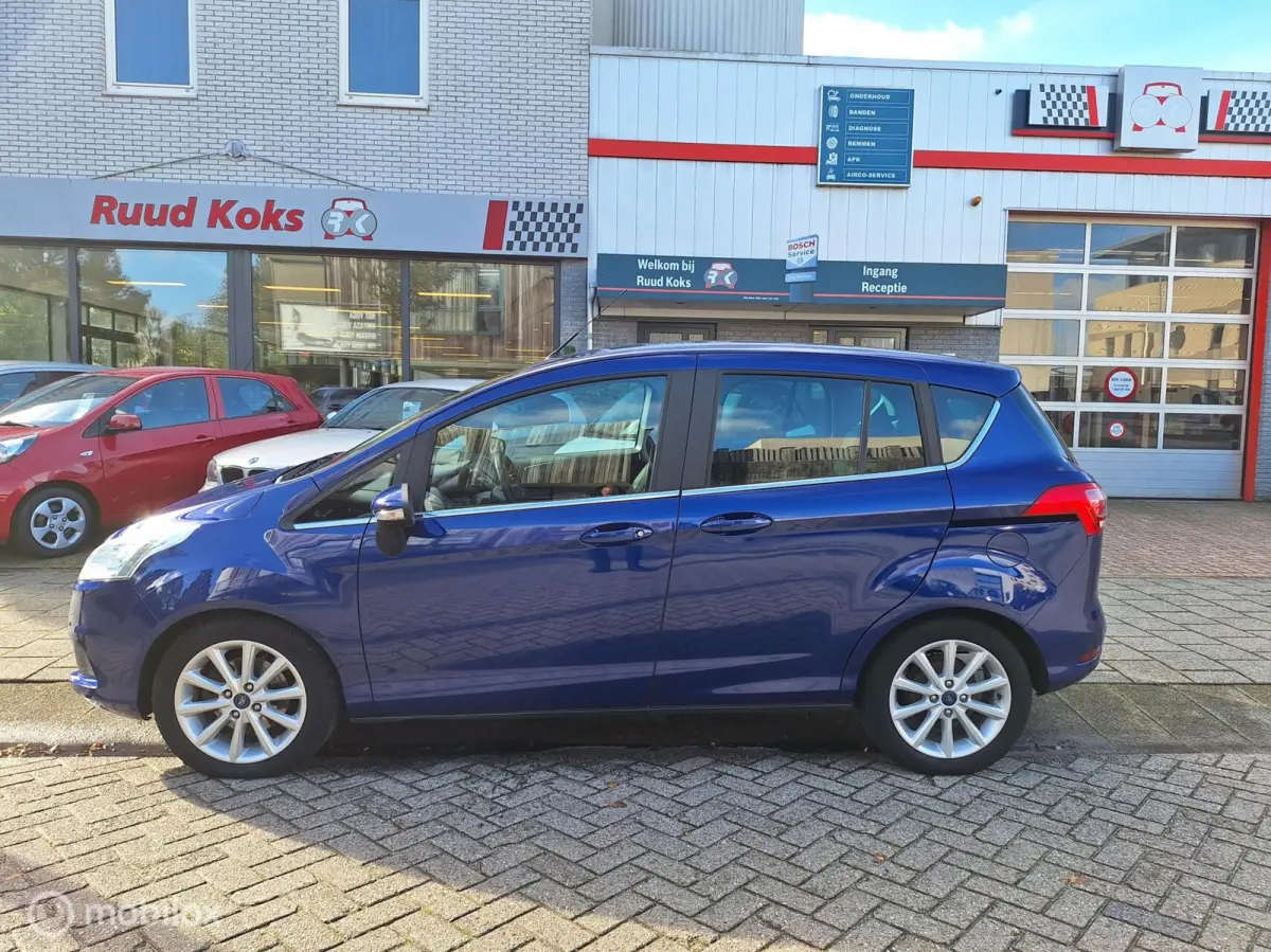 1.0 ECOBOOST TITANIUM • 1e Eigenaar • Climate •